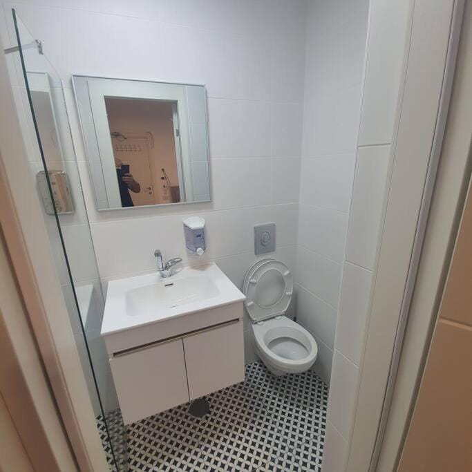 Ryo 14 דירת סטודיו ליד חוף הים לנופש מושלם Apartment in Center District
