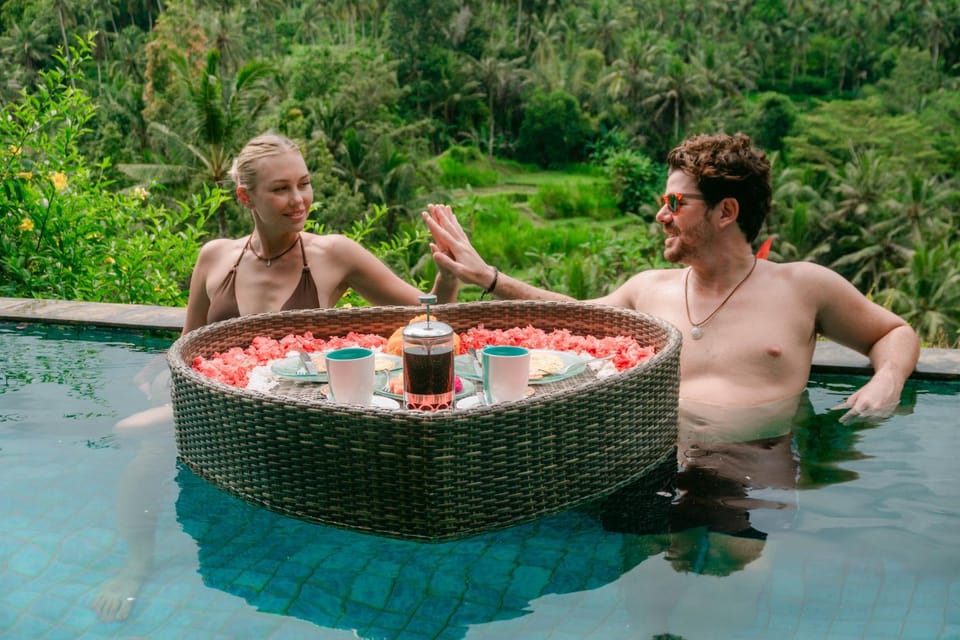 People, Natural landscape, Guests, Pool view, Swimming pool