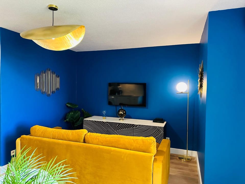 TV and multimedia, Living room
