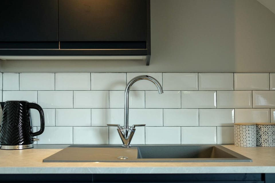 The Willow - Studio 16 Apartment in Bristol