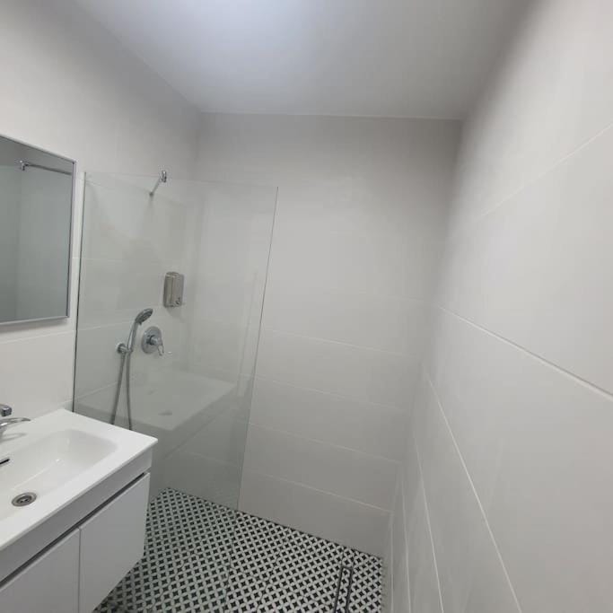 Ryo 12 דירת סטודיו ליד חוף הים לנופש מושלם Apartment in Center District
