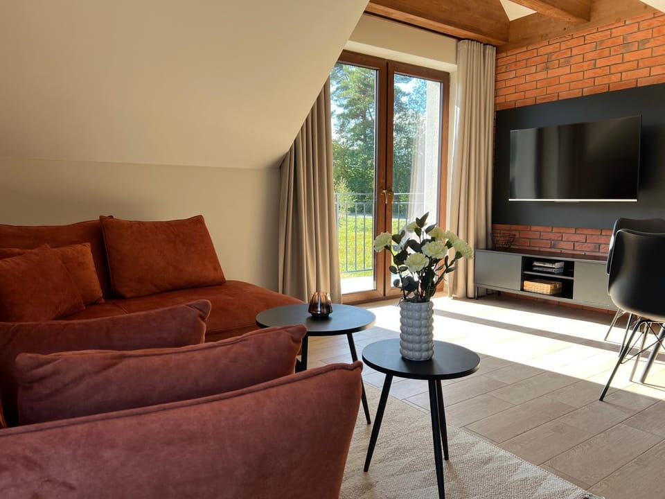 TV and multimedia, Balcony/Terrace, Seating area, Dining area
