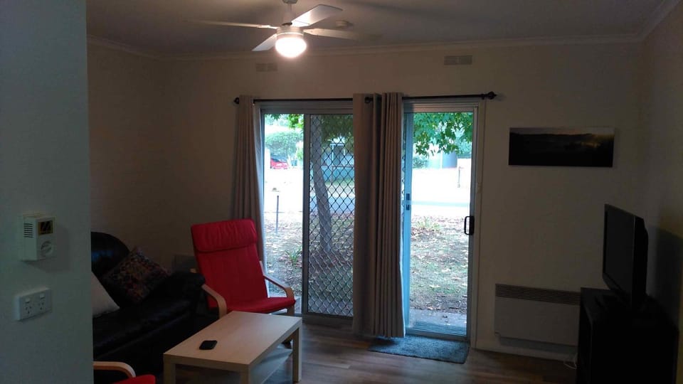 Ageri Holiday Unit Apartment in Porepunkah