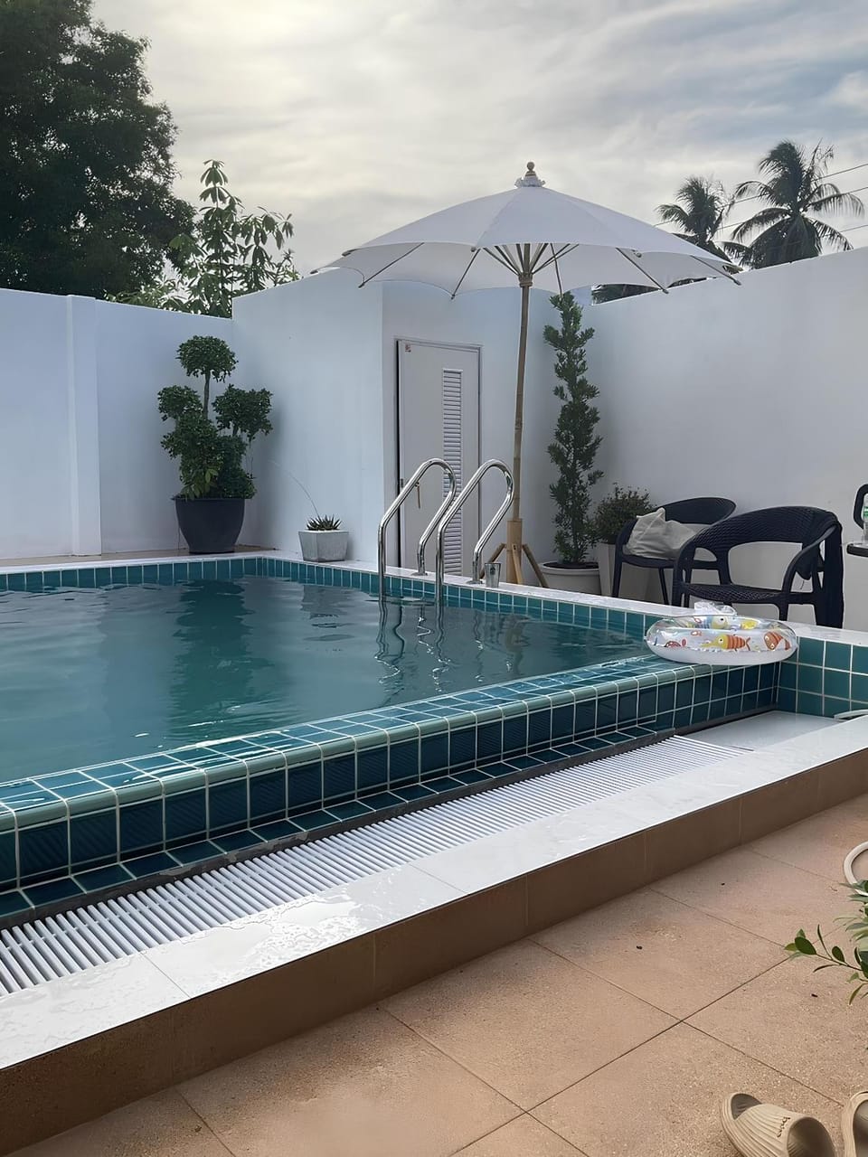Day, Natural landscape, Pool view, Swimming pool