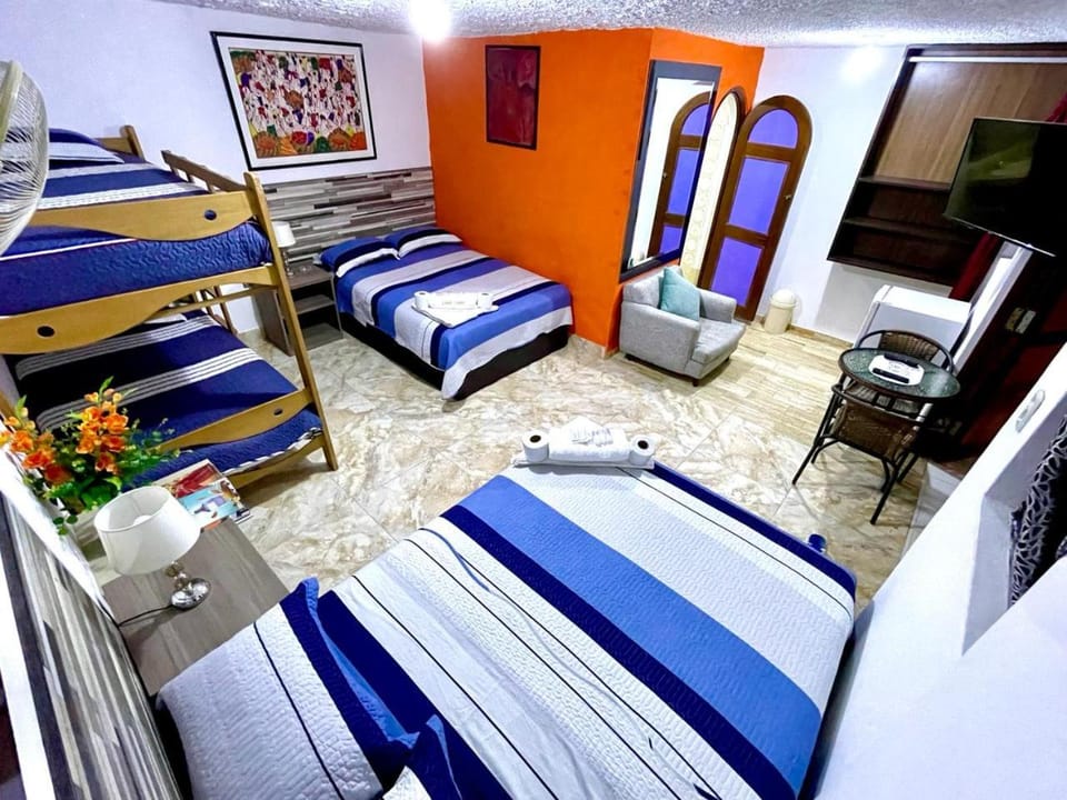 Bed, TV and multimedia, Living room, Photo of the whole room, Bedroom, bunk bed