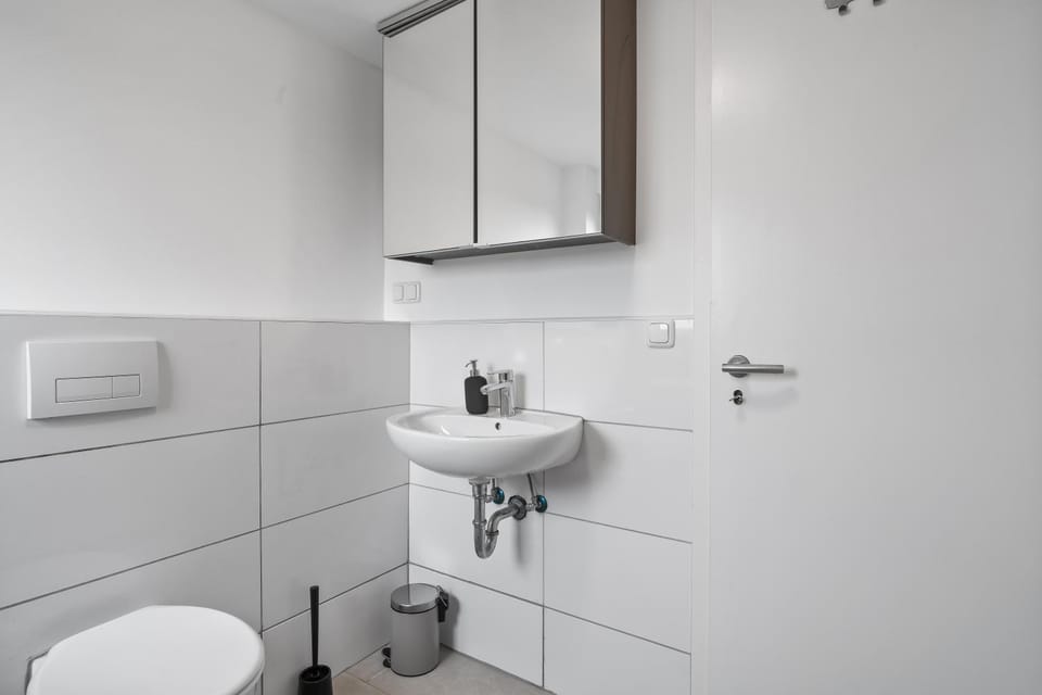 Toilet, Bathroom