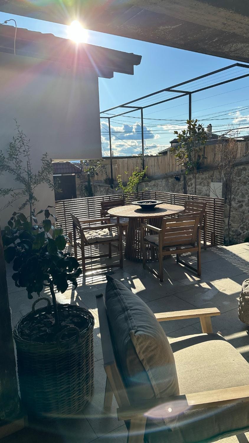 Peaceful Family Retreat Villa with a private Hot Tub Villa in Plovdiv Province