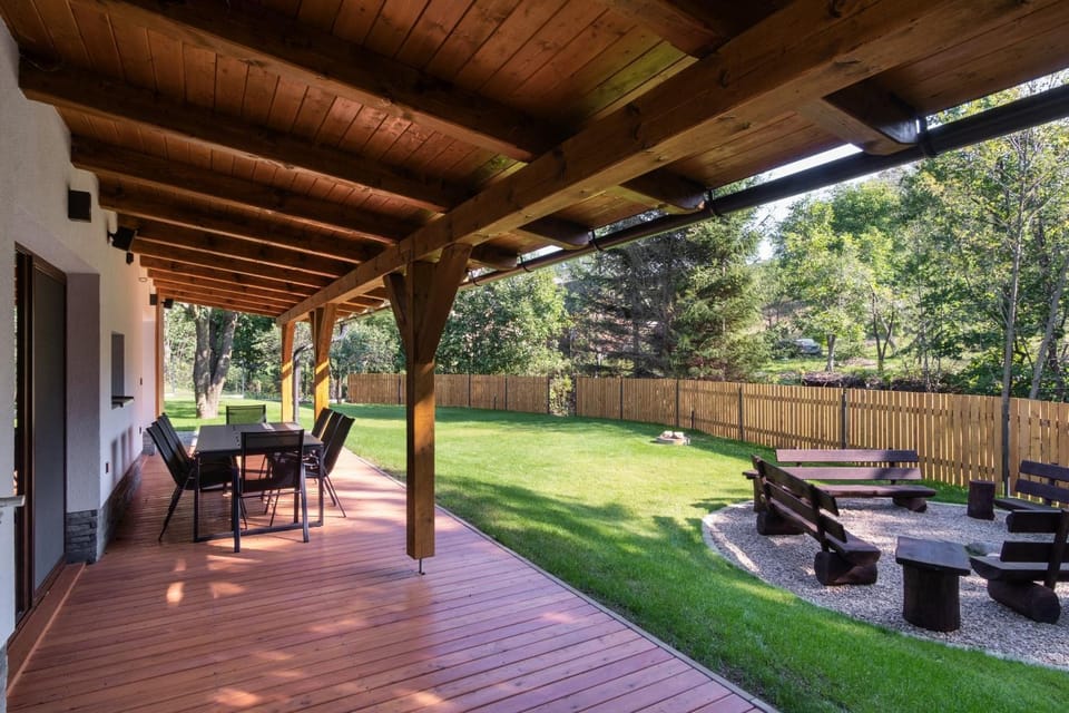 Garden, View (from property/room), Balcony/Terrace