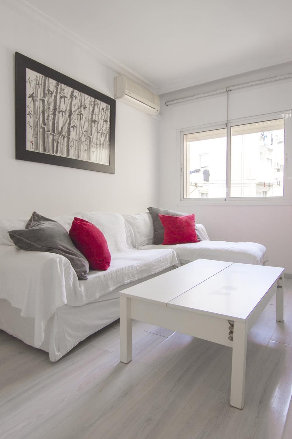 Living room, air conditioner