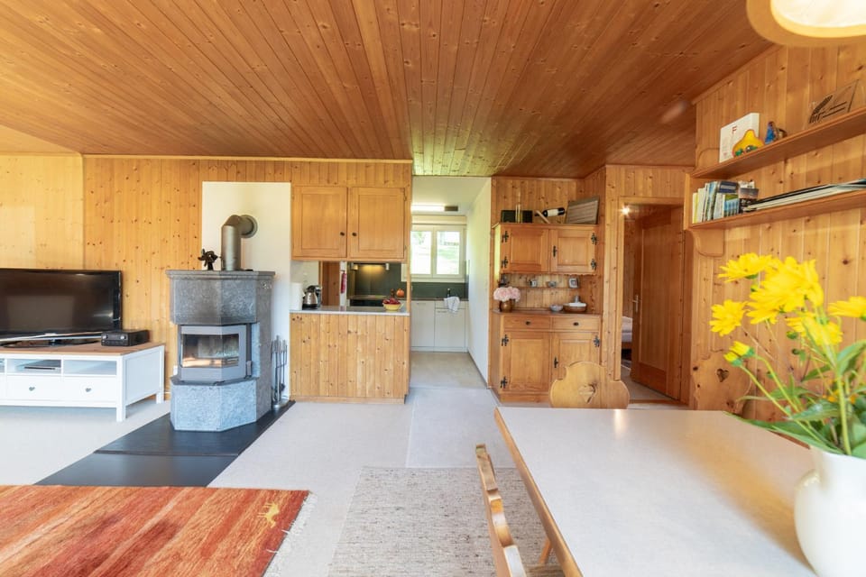 Communal lounge/ TV room, Living room