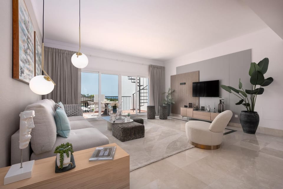 Communal lounge/ TV room, Living room