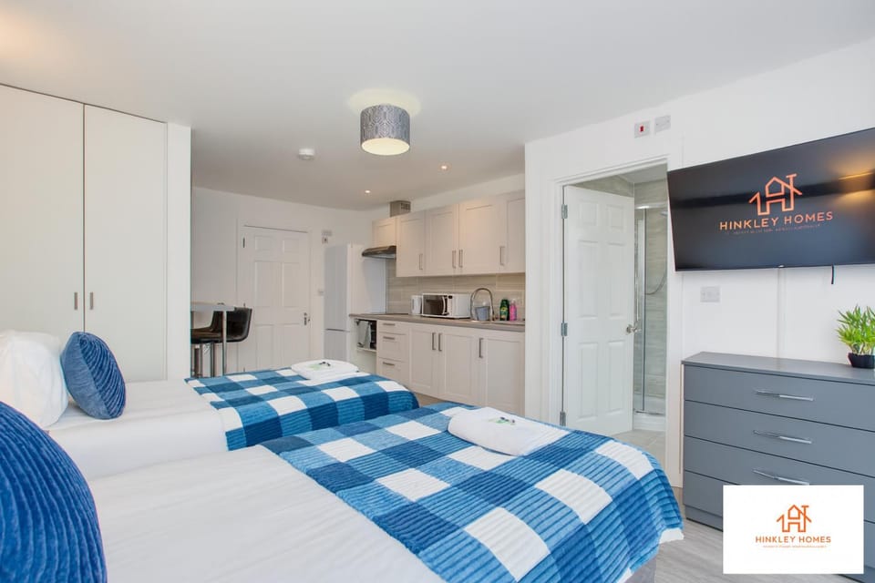 Bed, TV and multimedia