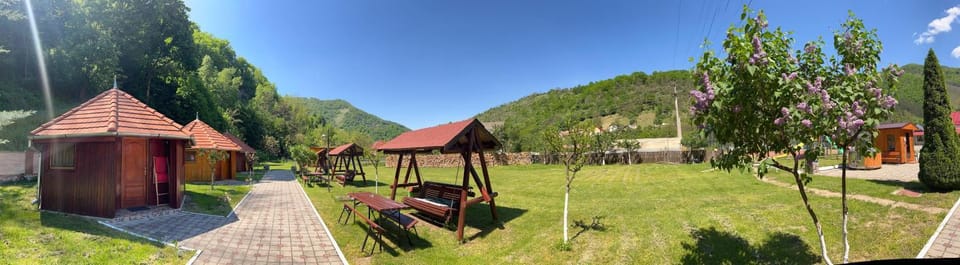 Podul Cetatii Bed and Breakfast in Romania