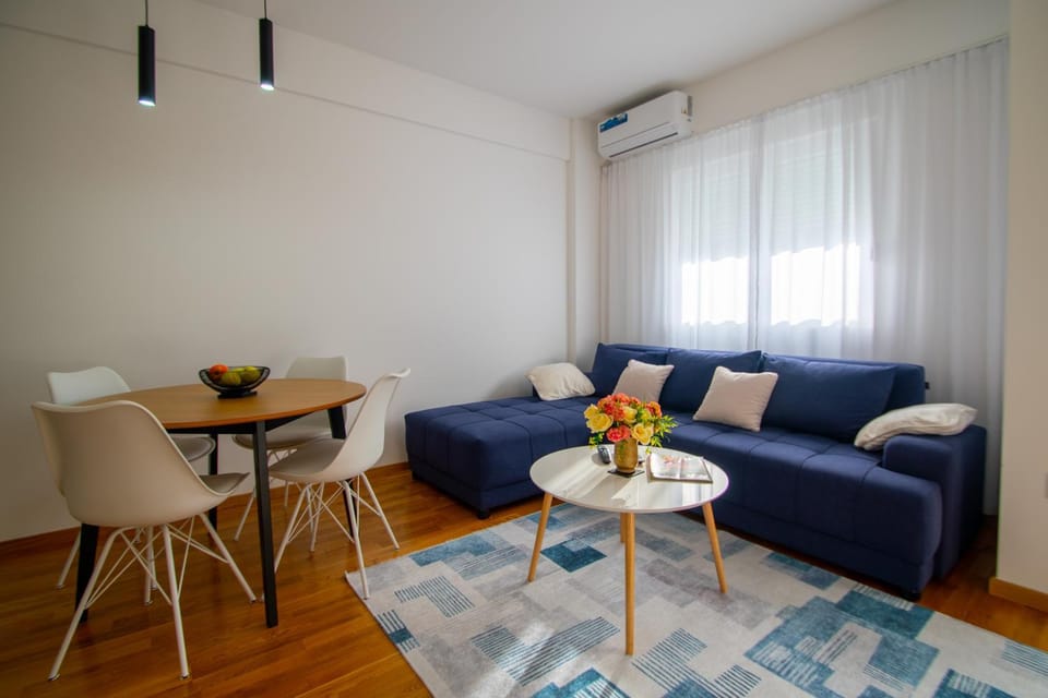 NYC Apartman with garage Apartment in Podgorica