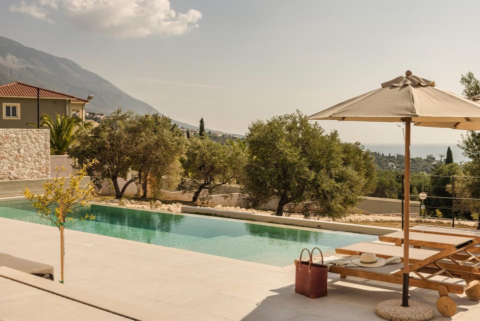 Patio, Nearby landmark, Day, Natural landscape, Mountain view, Pool view, sunbed