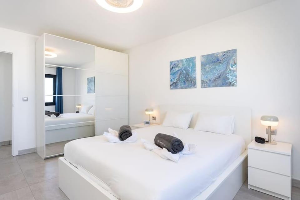 Paraiso Vista Divina by Smart Holiday Apartment in Canary Islands