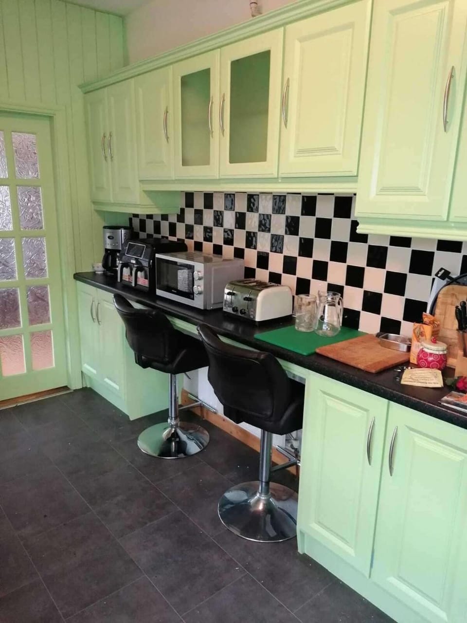 The Railway Lodge - 4 Bedrooms Sleeps 11 Pets Ok House in Westmeath, Co. Westmeath, Ireland