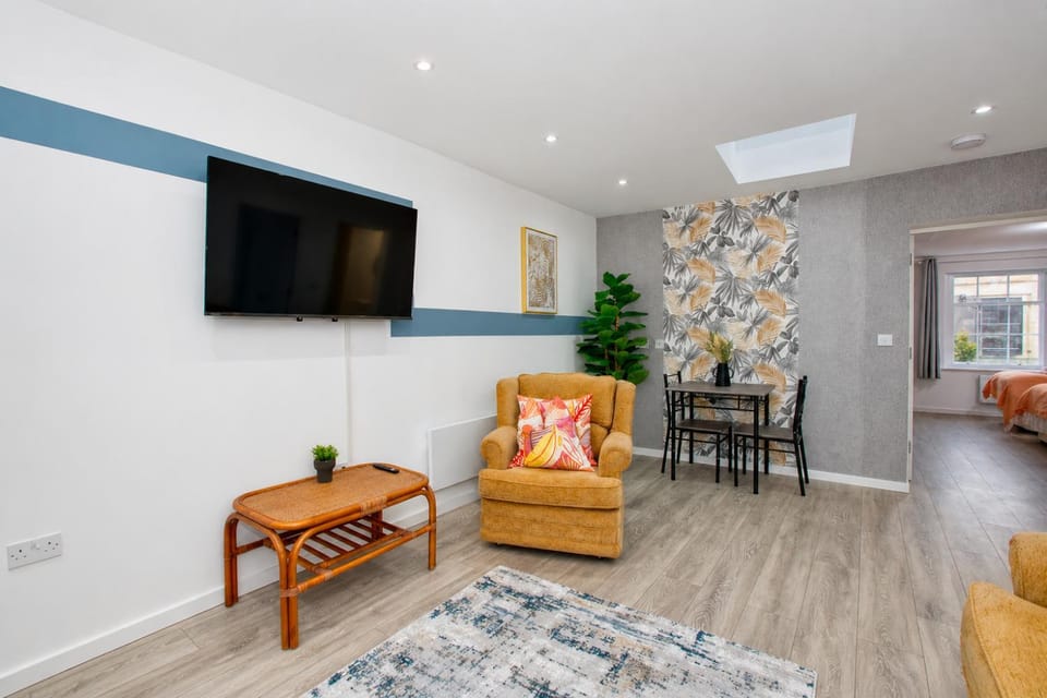 TV and multimedia, Living room