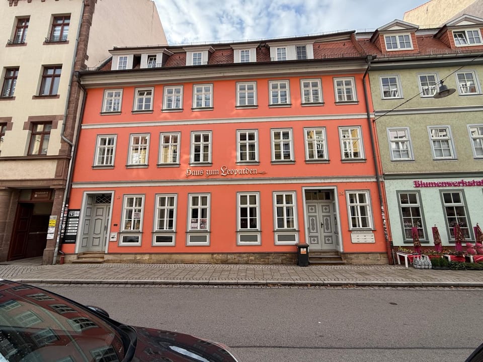 Property building, Off site, Day, Neighbourhood, Street view, Location