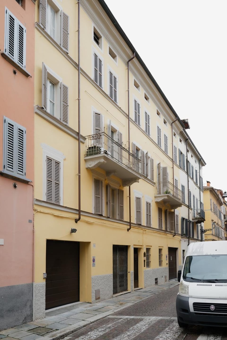 Serena's Tourist Apartment Apartment in Parma