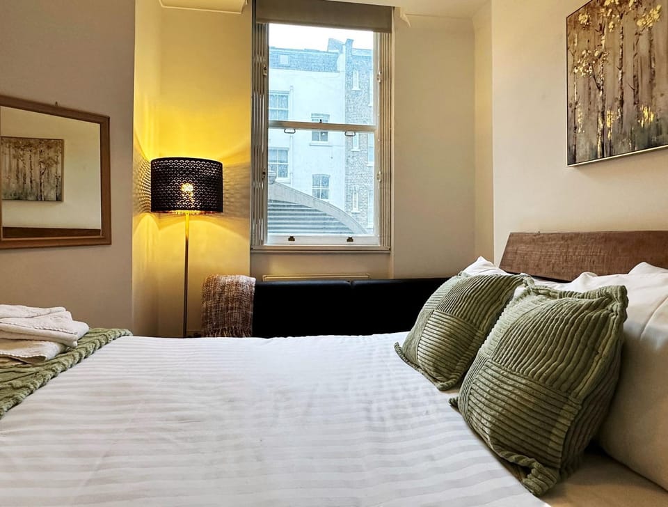 Benji's Apartment in Central London Apartment in London Borough of Islington