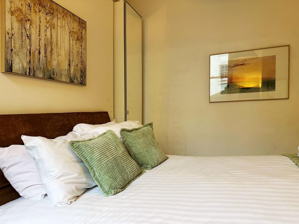 Benji's Apartment in Central London Apartment in London Borough of Islington