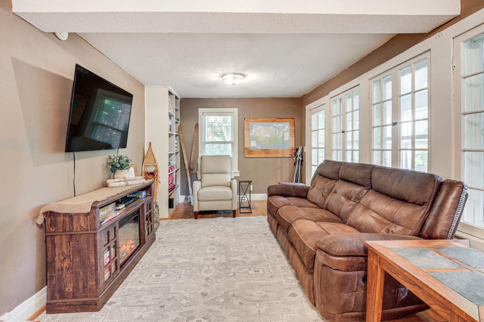 Hillside Home on 4 Wooded Acres by Sunday Lake House in Wisconsin