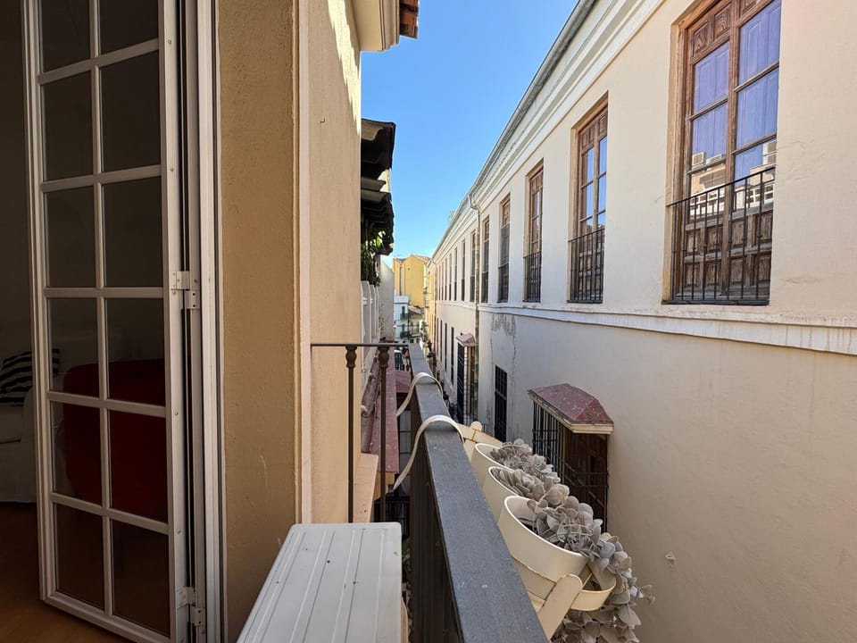 View (from property/room), Balcony/Terrace
