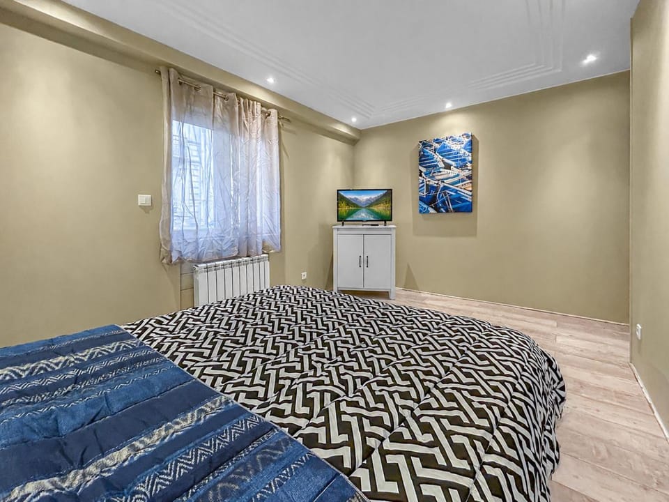 TV and multimedia, Bedroom