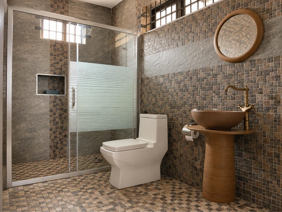 Shower, Toilet, Bathroom