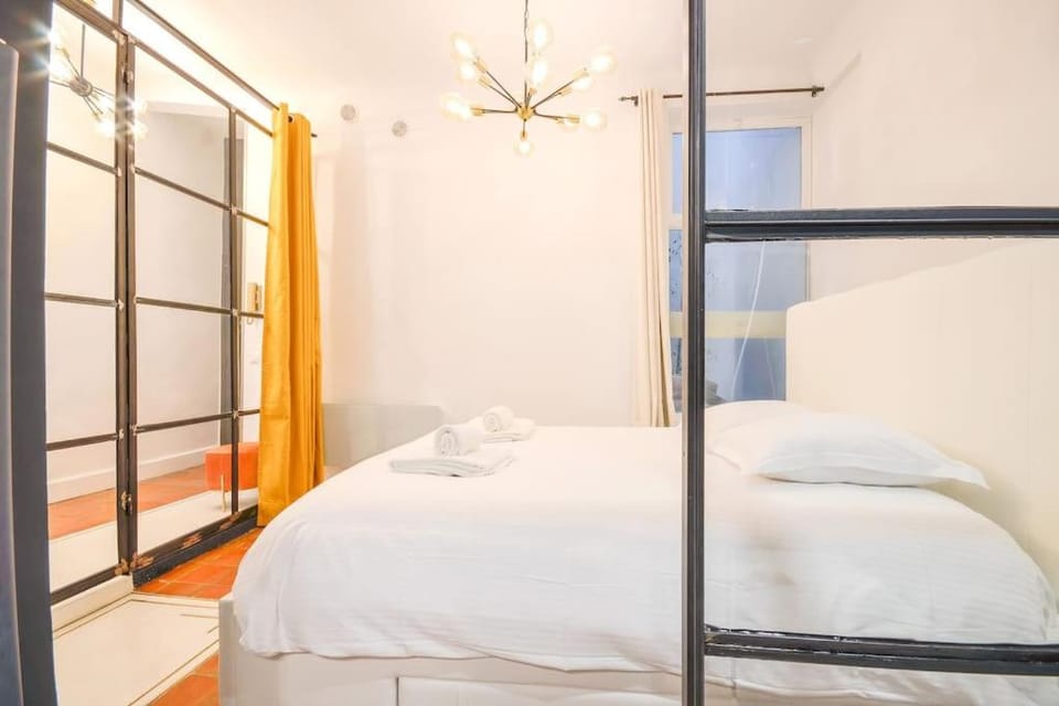 Élégant Appartement Standing à 3min du Cours Mirabeau Apartment in Aix-en-Provence