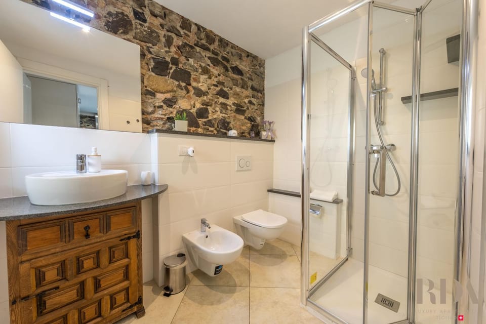 Bella Vista RDA Luxury Apartments vista lago parking Apartment in Canton of Ticino