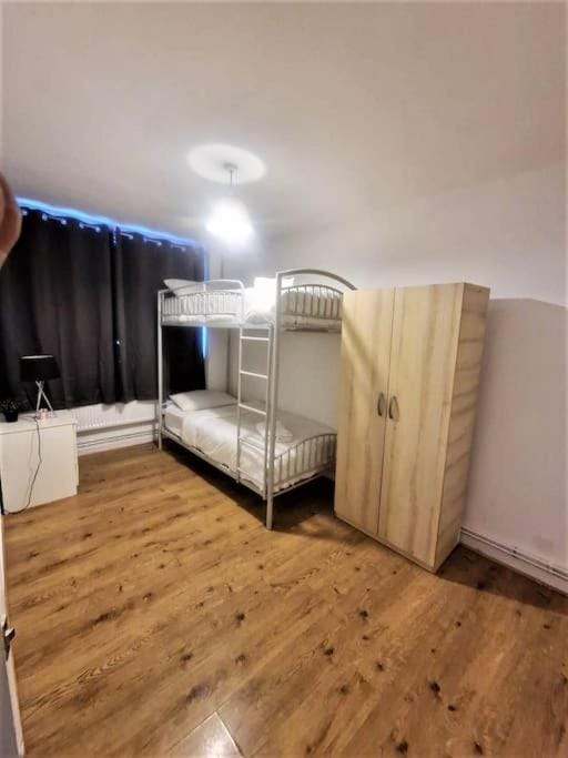 London Zone 1, 3bedroom with a garden Apartment in London Borough of Islington