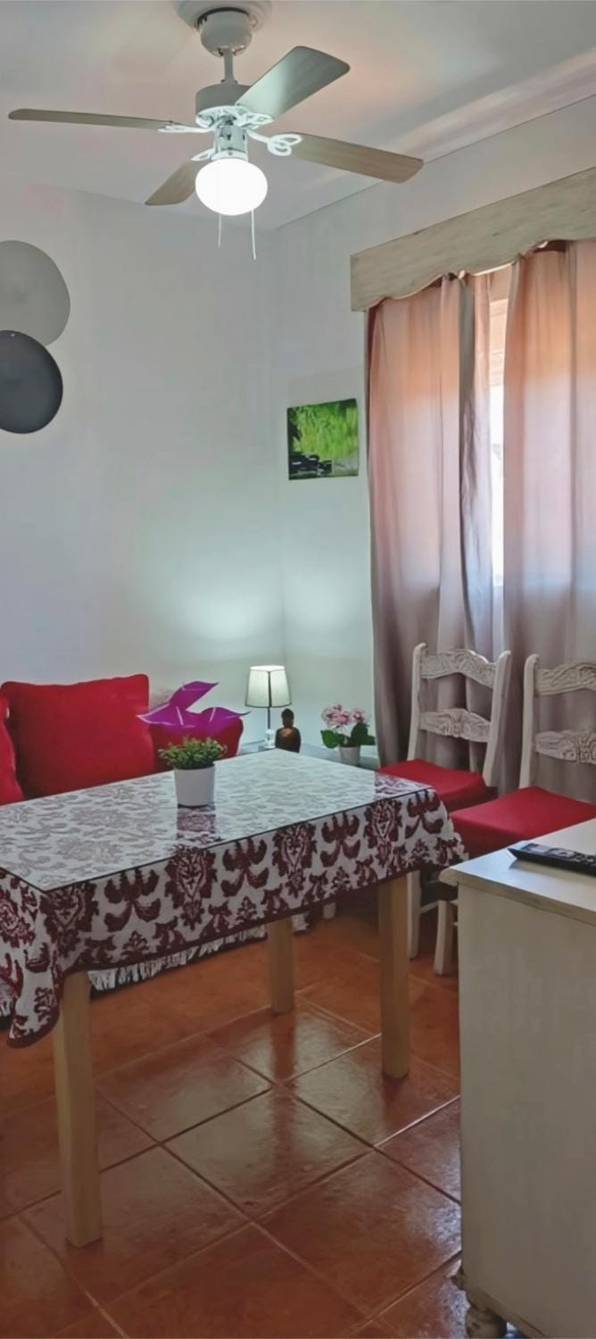 TV and multimedia, Living room, Photo of the whole room, Seating area
