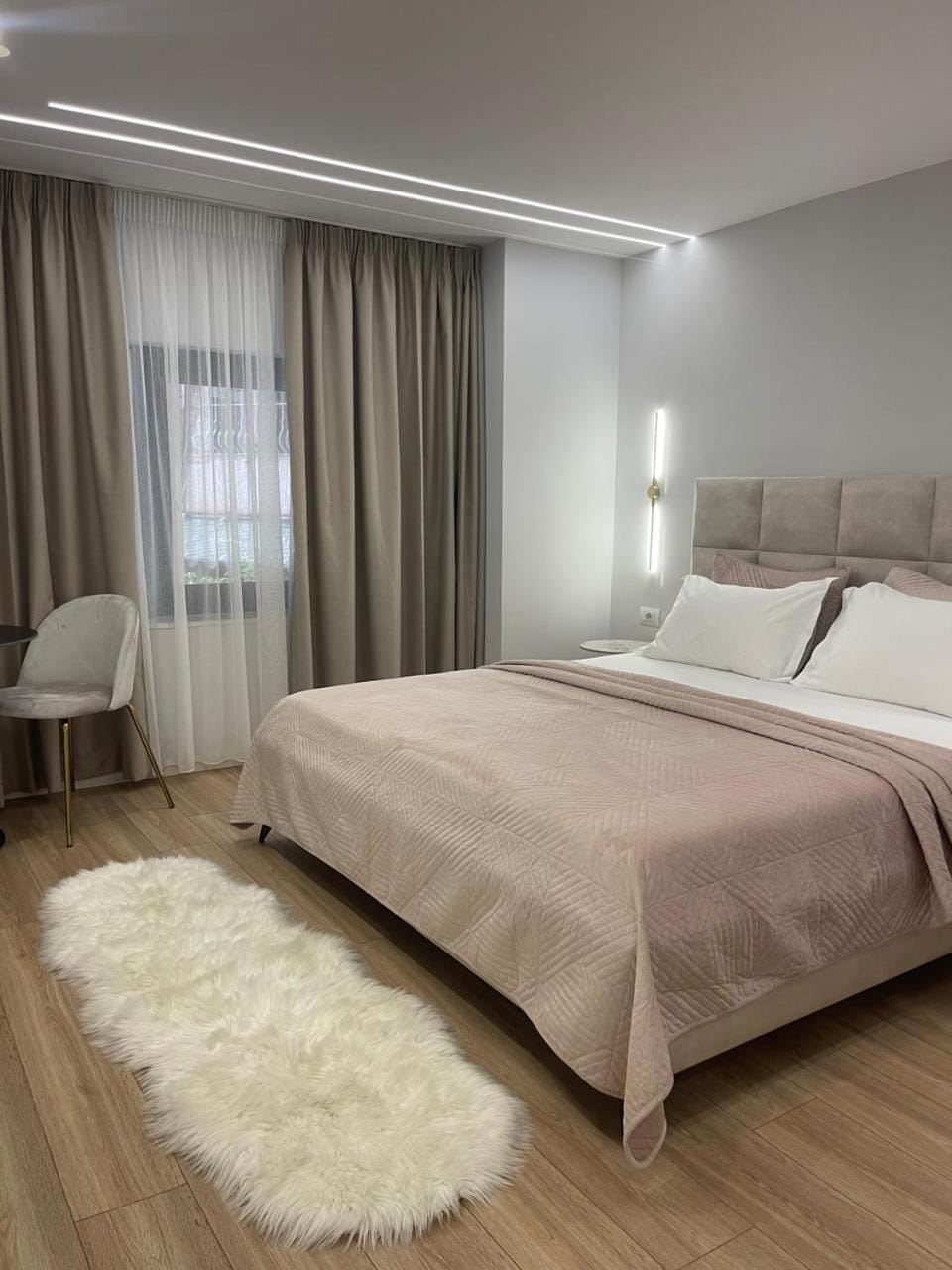 Room 3 Apartment in Tirana
