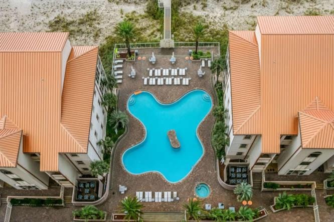 Beach Club 1B - 105B Apartment in Pensacola Beach