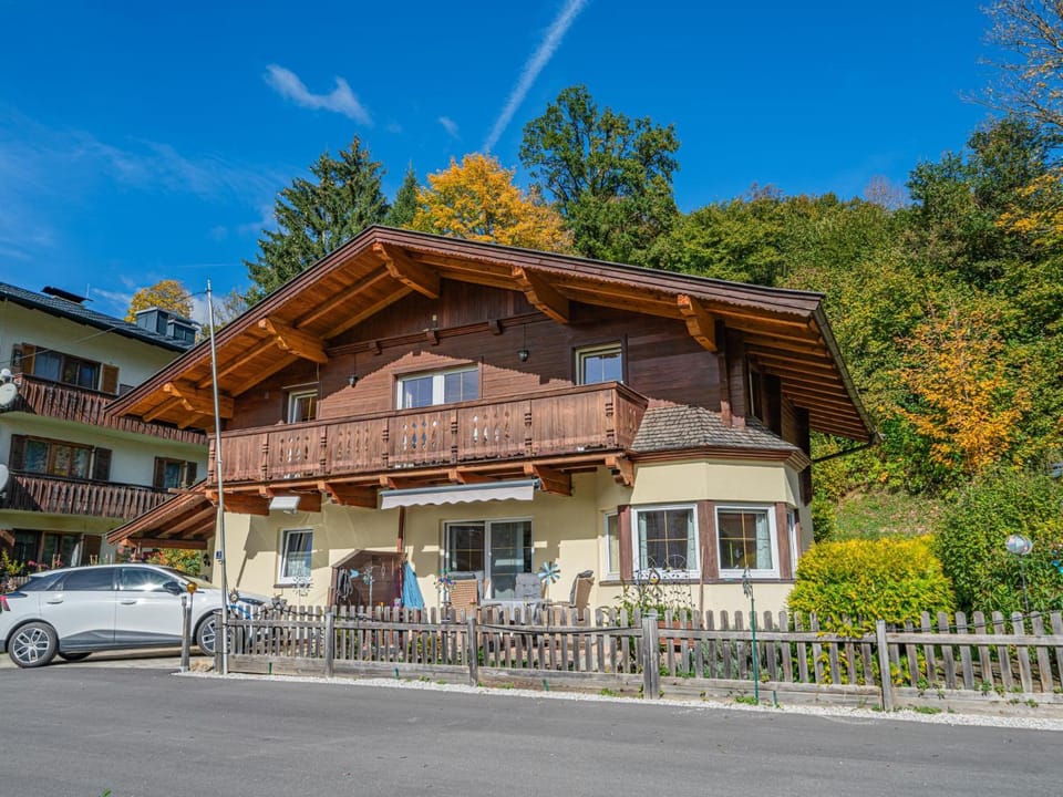 Property building, Summer