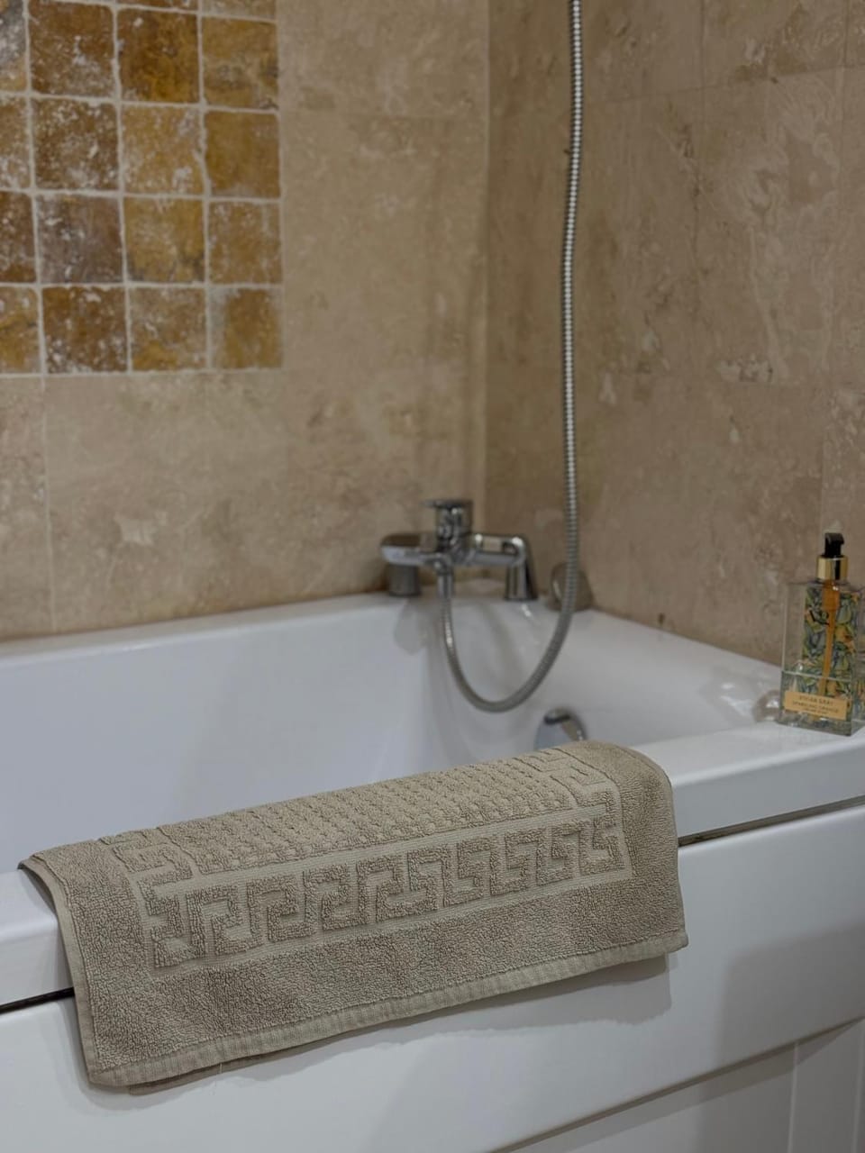 CH Exclusive Copou Apartment in Moldova