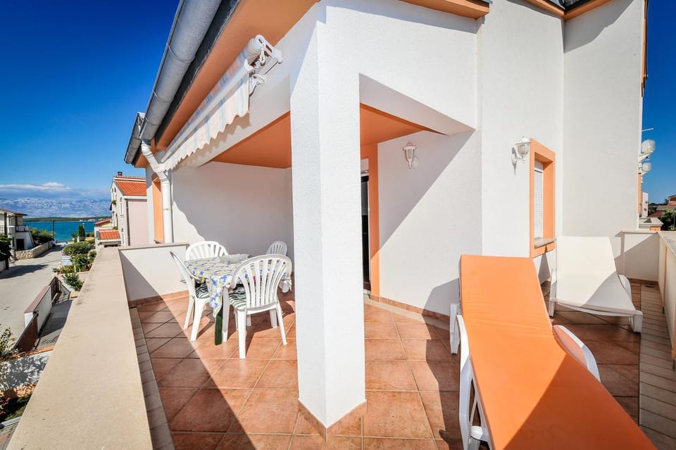 Balcony/Terrace, Mountain view, Sea view
