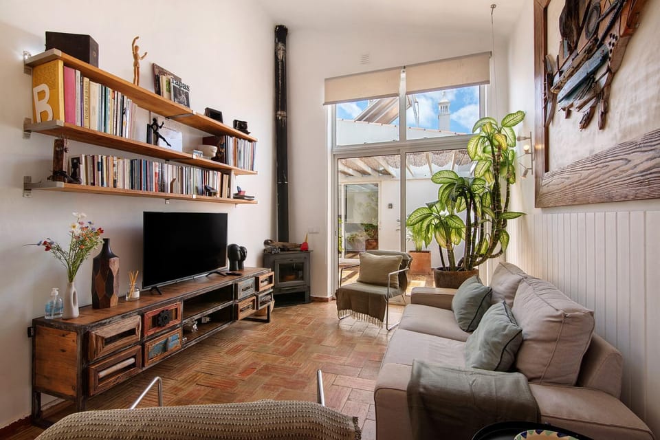 Property building, Living room