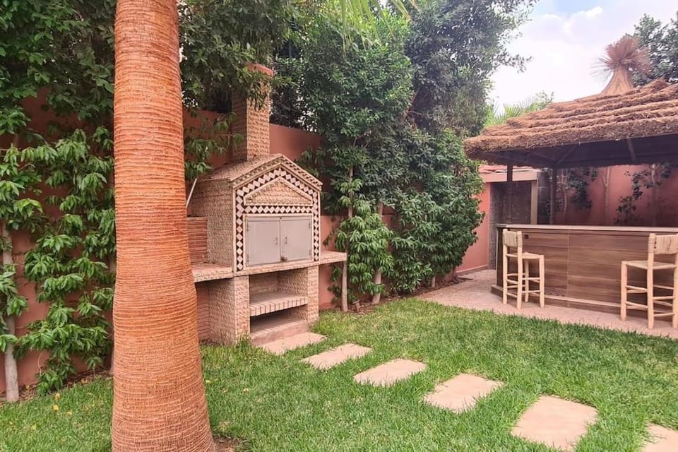 villa de luxe avec piscine privée Villa in Marrakesh