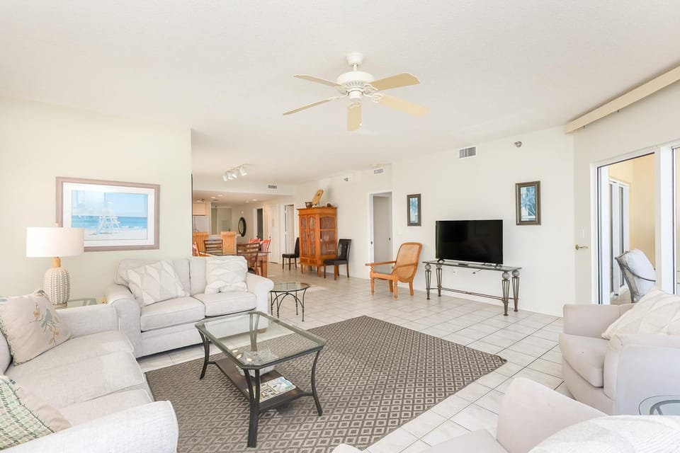 Emerald Isle Gulf Front 3B Condo - 1208 Apartment in Pensacola Beach