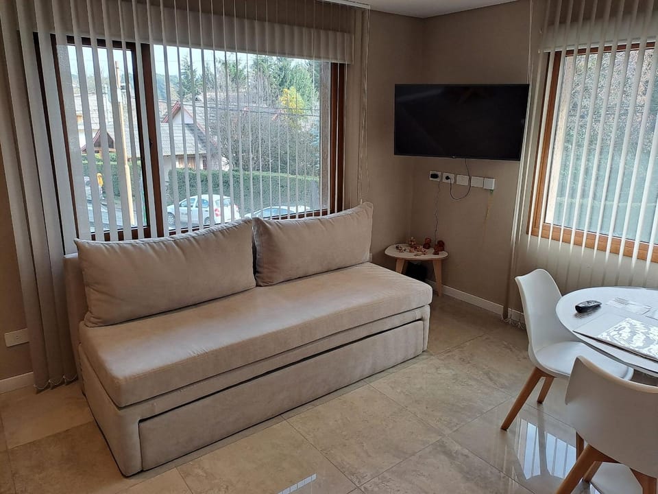 TV and multimedia, Seating area