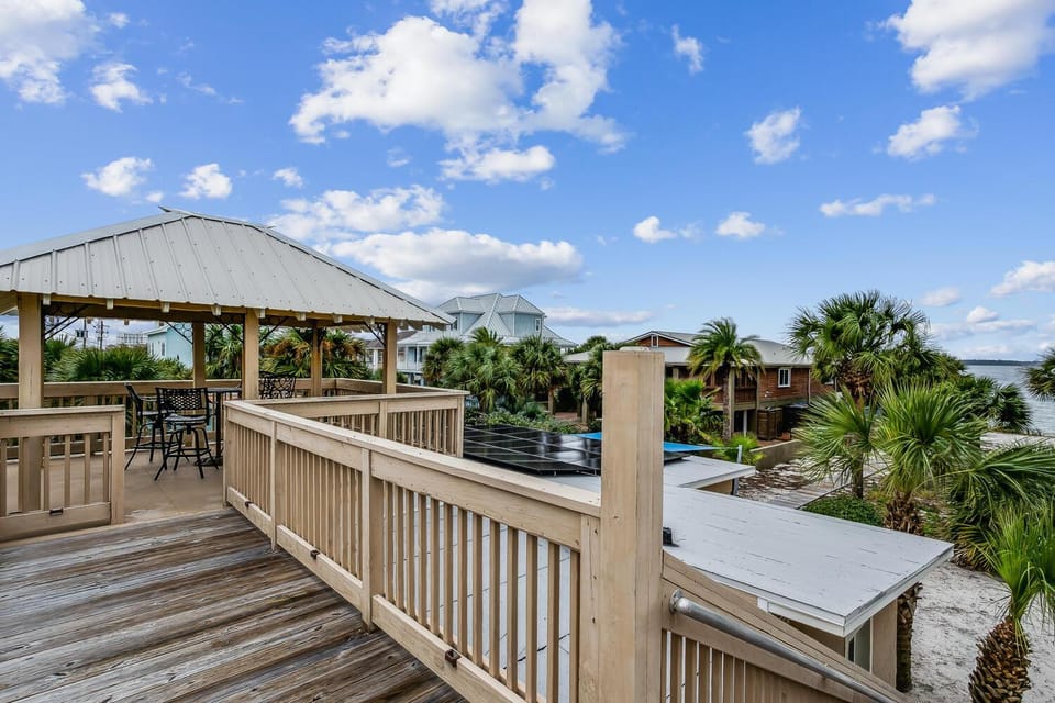 Stay Exceptional - 3B Beach Home House in Pensacola Beach