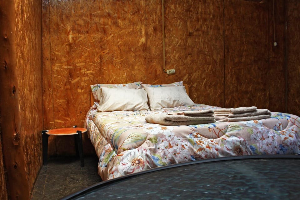 Bed, Photo of the whole room