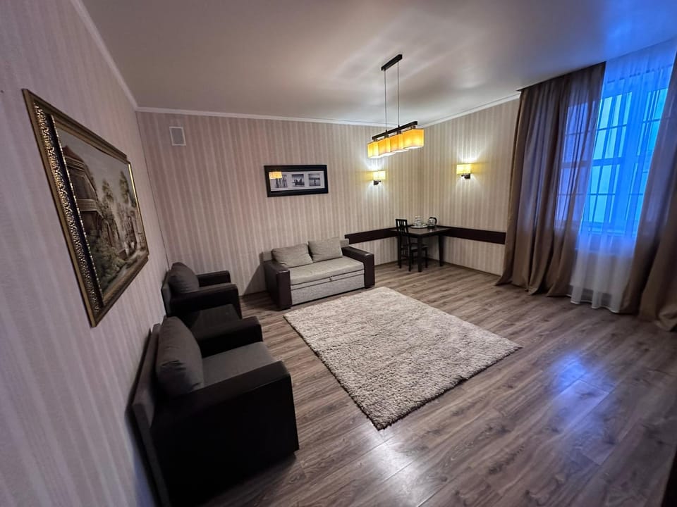 Living room, Photo of the whole room