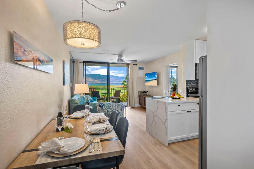 Living room, Dining area, Sea view, kitchen