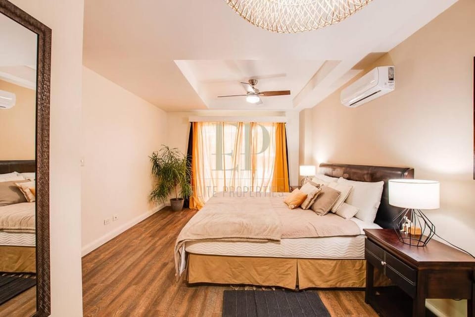 CR MARIPOSA RENTALS Santa Ana Centro 2BR with Terrace Walk Everywhere Apartment in San José Province