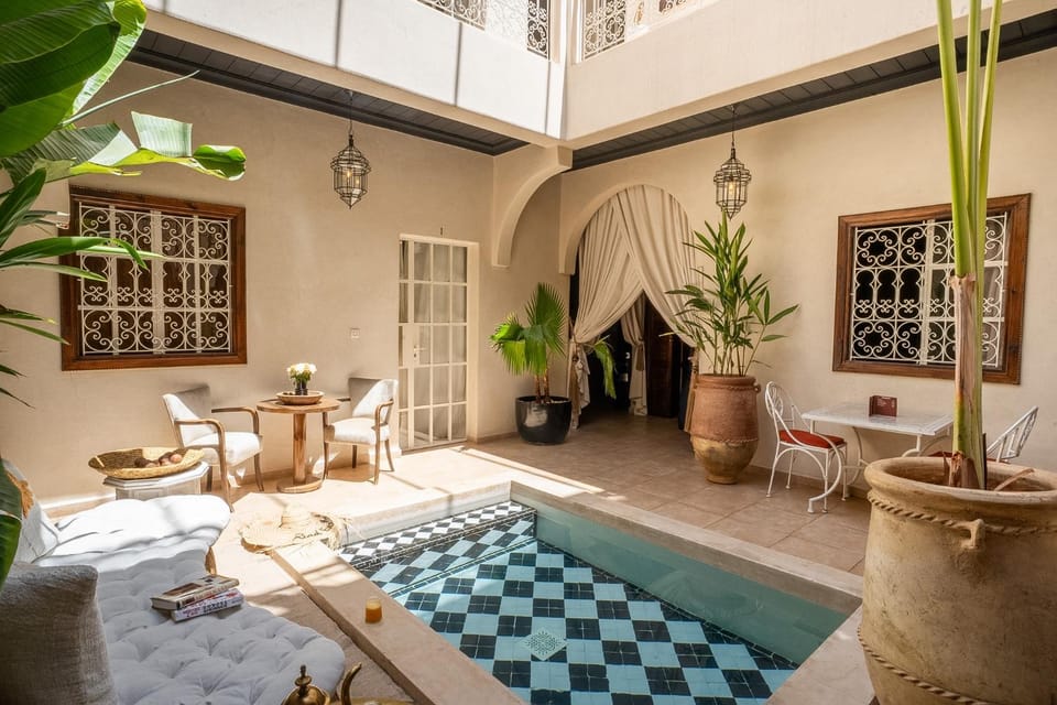 Patio, Swimming pool