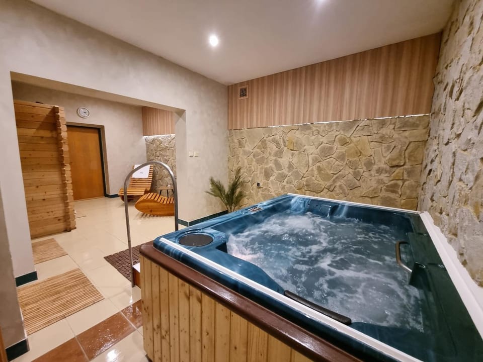 Hot Tub